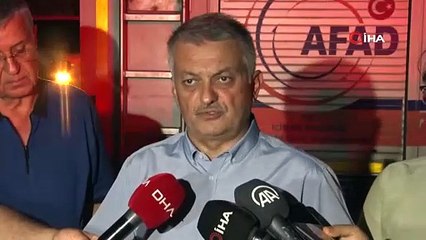Vali Yazıcı: "Yangın 3,5 kilometre yayıldı, müdahale devam ediyor"