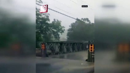 Kosta Rika'da bir kişi şans eseri yıldırımdan kurtuldu