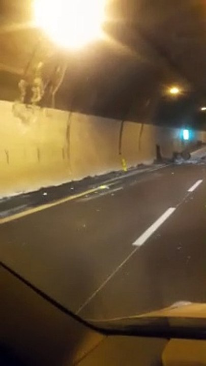 Abbadia, auto cappotta sulla Statale 36: feriti due giovani di 27 e 30 anni