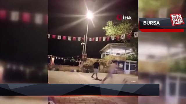 Bursa'da kavgayı ayırmak için kafasına alkol şişesi fırlattı