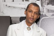 Stromae en vacances : il se repose en famille à la mer… Voici une photo de son fils qui a bien grandi