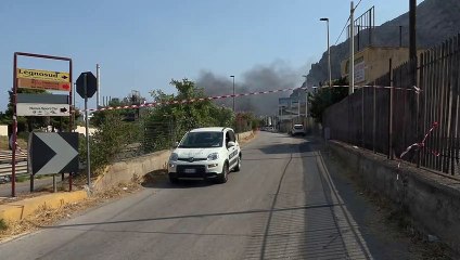 Palermo, rogo vicino all'A29