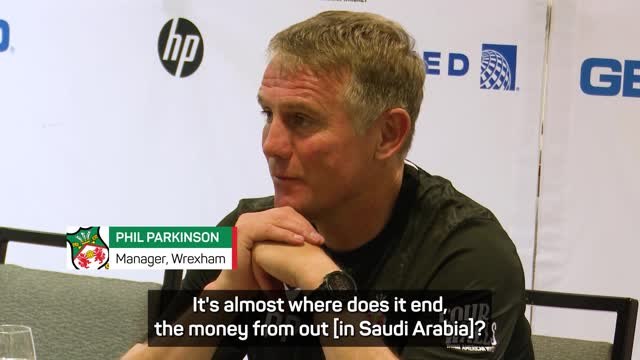 Wrexham manager weighs in on 'incredible' Mbappe transfer saga