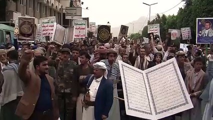 Yemenli Protestocular İsveç ve Danimarka'yı Kınadı