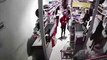 Delincuentes robaron tienda D1 en Bogotá y todo quedó grabado en video