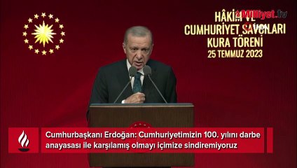 Cumhurbaşkanı Erdoğan'dan yeni anayasa mesajı!