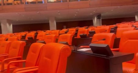 AKP Meclis'teki zam toplantısına son dakikaya kadar katılmadı: Meğer kapı ağzında bekliyorlarmış