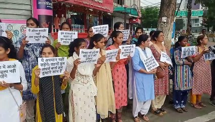 Video: मणिपुर हिंसा के खिलाफ इंदौर में महिलाओं का प्रोटेस्ट