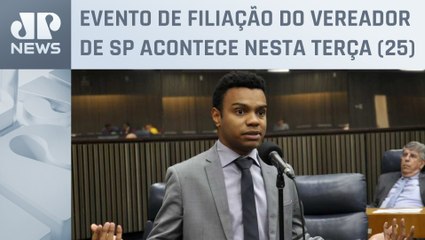 Carlos Bolsonaro critica filiação de Fernando Holiday ao PL