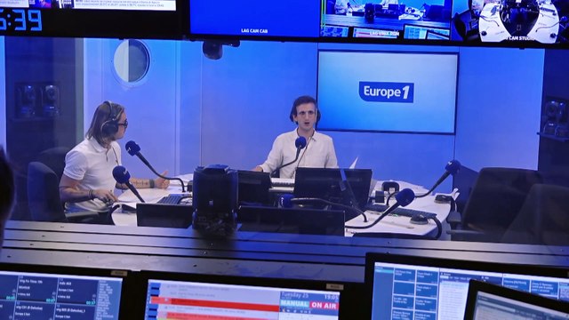 Incendies en Grèce : à Rhodes, les écoles accueillent des centaines de touristes évacués en urgence