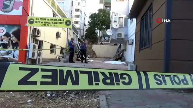 Un garçon de 5 ans meurt après être tombé du toit d'un immeuble de 4 étages