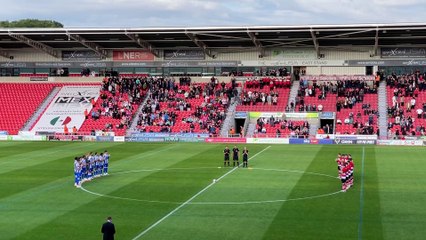 Thousands of fans pay tribute to Sheffield Wednesday legends Trevor Francis and Chris Bart-Williams