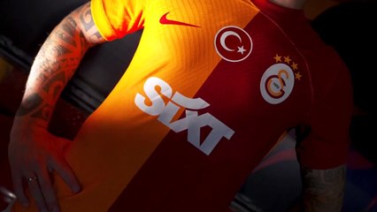 Il est tombé au sol en un instant ! Angelino, la nouvelle star de Galataray, s'est blessé lors de son premier match