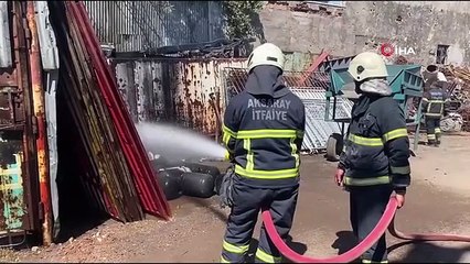 Aksaray'da Hurdacı Deposunda Yangın ve Patlama