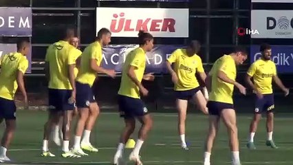 Fenerbahçe termine ses préparatifs pour le match contre le Zimbru