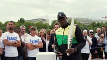Tocha Olímpica de Paris-2024 é revelada