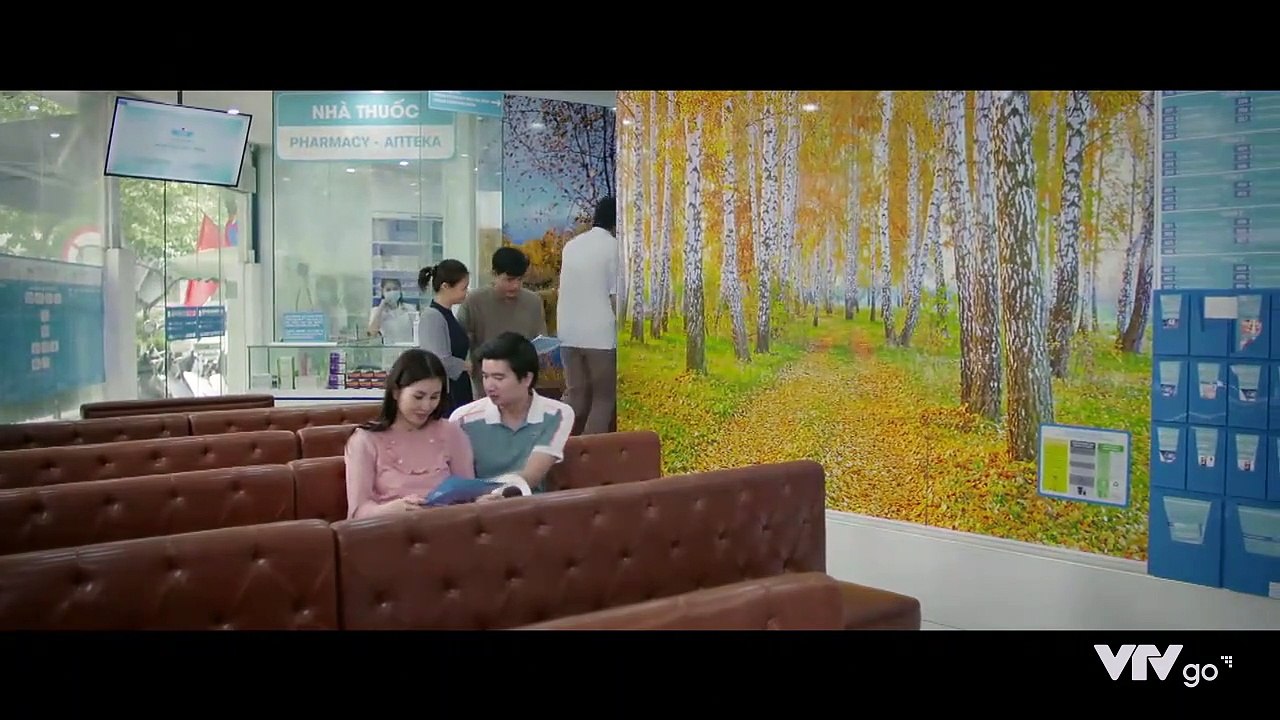 Gia đình mình vui bất thình lình - Tập 37 - Khải nói còn giữ ảnh -nóng- của Trâm Anh