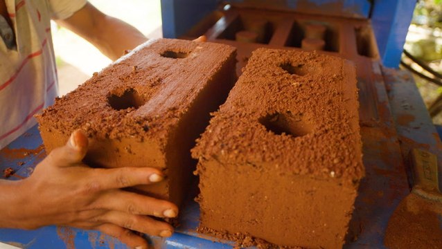 This Mexican entrepreneur builds houses out of bricks made from invasive seaweed. Then he gives them away.