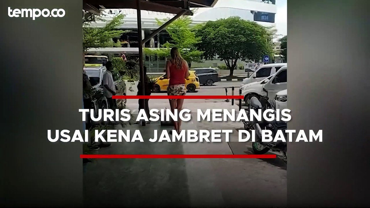 Turis Asing Nangis lantaran Jadi Korban Jambret di Nagoya Batam