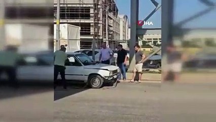 Bursa'da 4 araç birbirine girdi: 4 kişi yaralandı