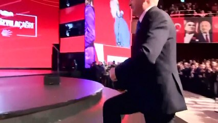 Anadol'dan Kılıçdaroğlu'na: Geçmişi temiz insanlar bırakmanızı istiyor