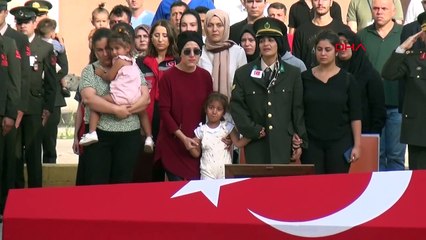 Edirne'de Şehit Düşen Astsubay Mehmet Özler Toprağa Verildi
