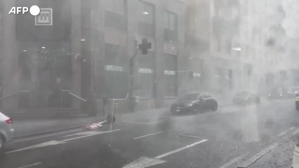 Italia piegata da roghi e temporali, morti e devastazione