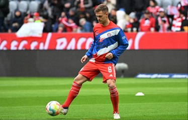 كيميش يؤكد بقاءه مع بايرن ميونيخ الموسم المقبل