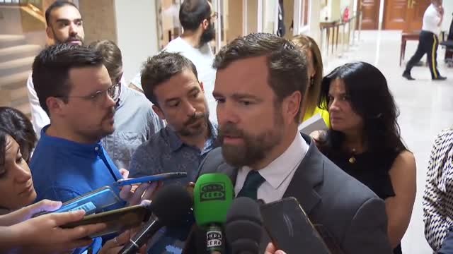 Vox dice que no será un obstáculo si Feijóo consigue los votos de algunos diputados socialistas