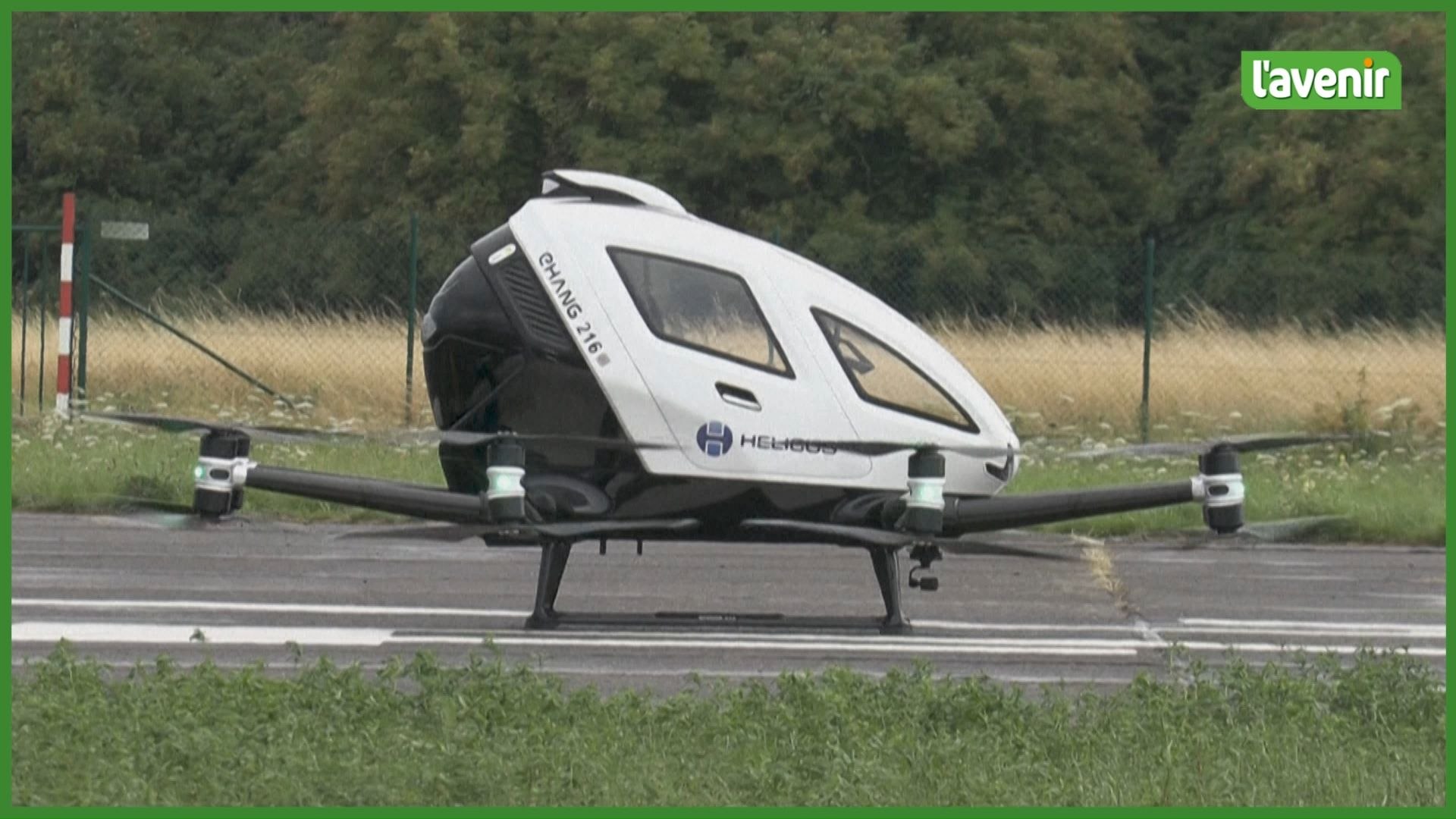 Le premier drone passager, à usage médical, s'élève au dessus du sol  européen - Vidéo Dailymotion