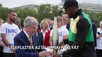 Bemutatták a fáklyát egy évvel az olimpiai kezdete előtt