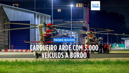 Cargueiro com 3.000 carros a bordo arde ao largo dos Países Baixos