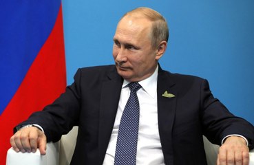 Wladimir Putin ist beim Besuch eines Klosters hinkend gesehen worden