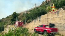 İtalya'da Orman Yangınları Devam Ediyor