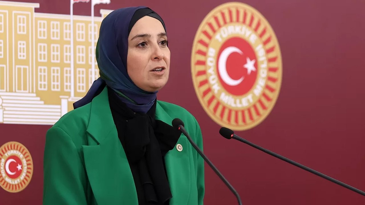 DEVA Partili Elif Esen, “Simidin 10 lira olduğu...
