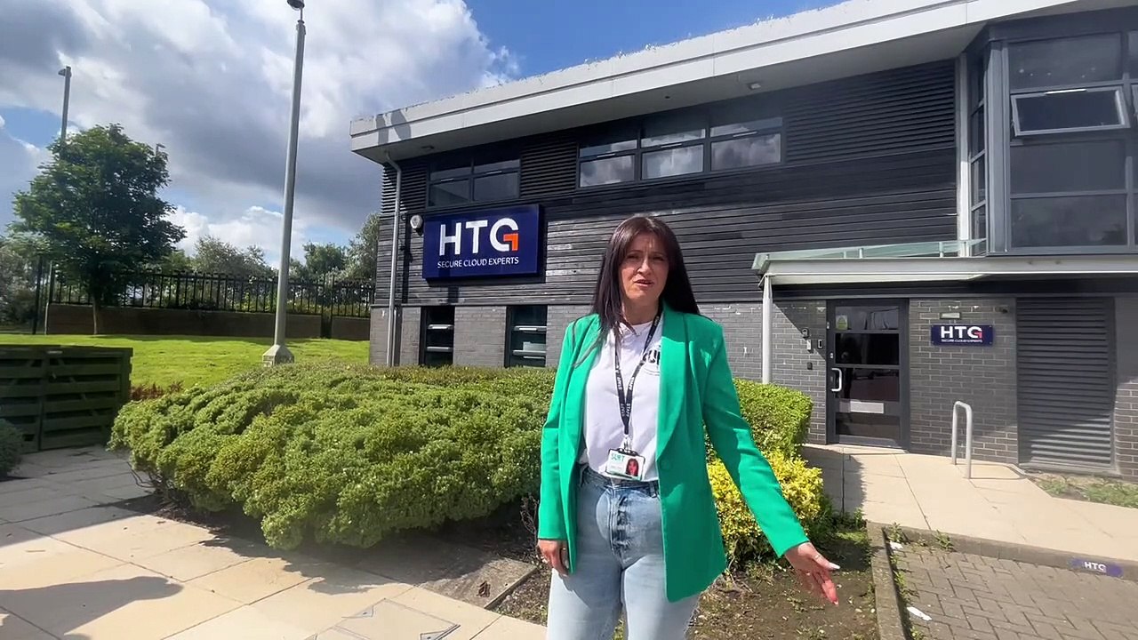 SURT cheque presentation at HTG