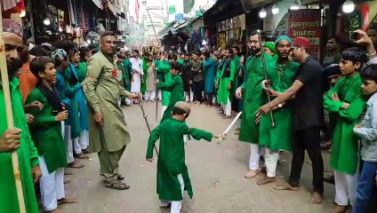 Muharram: अजमेर में निकलता है अलम का जुलूस, देखें हैरत अंगेज करतब