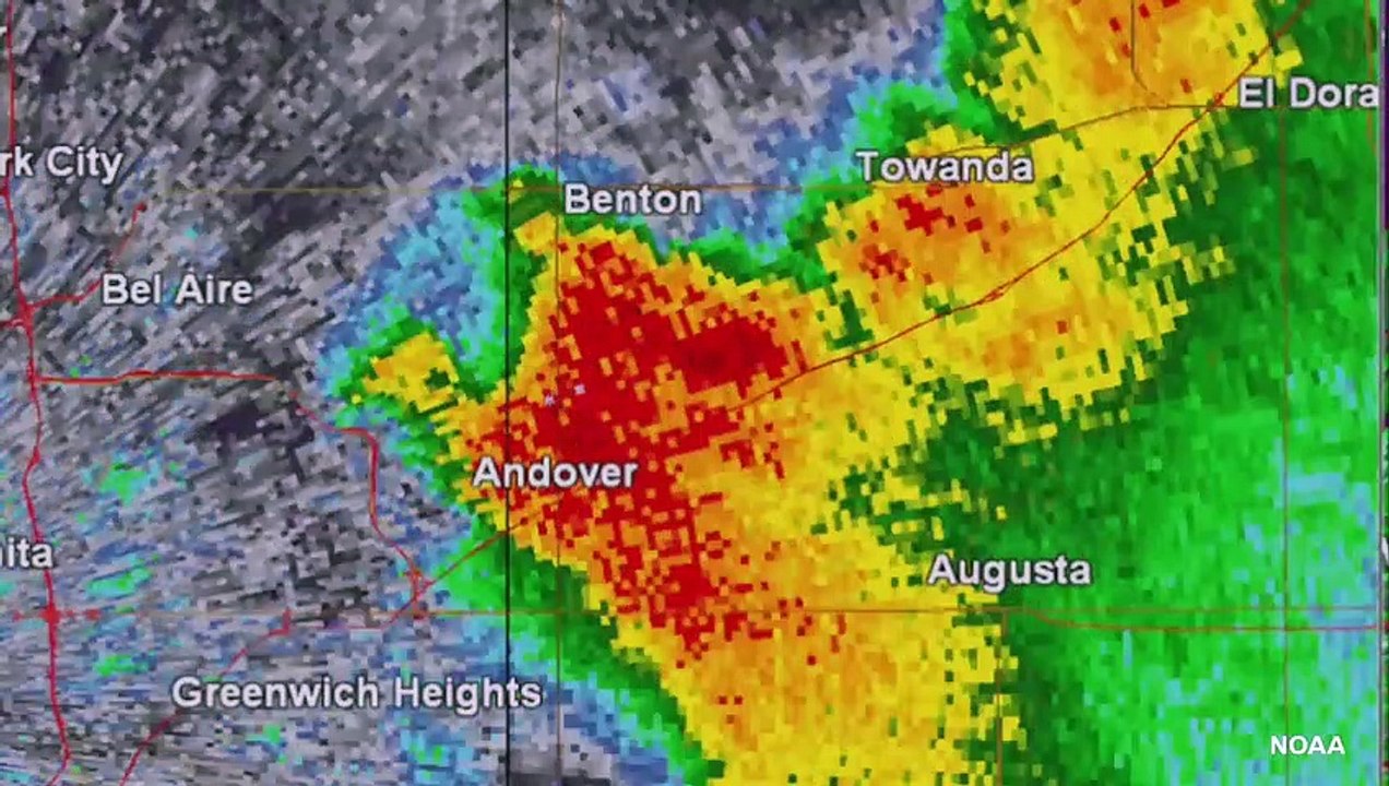 TORNADOES OF 2022 - INCREDIBLE MOMENTS