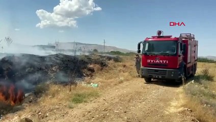 Elazığ'da 100 Hektarlık Arazide Çıkan Yangın Kontrol Altına Alındı