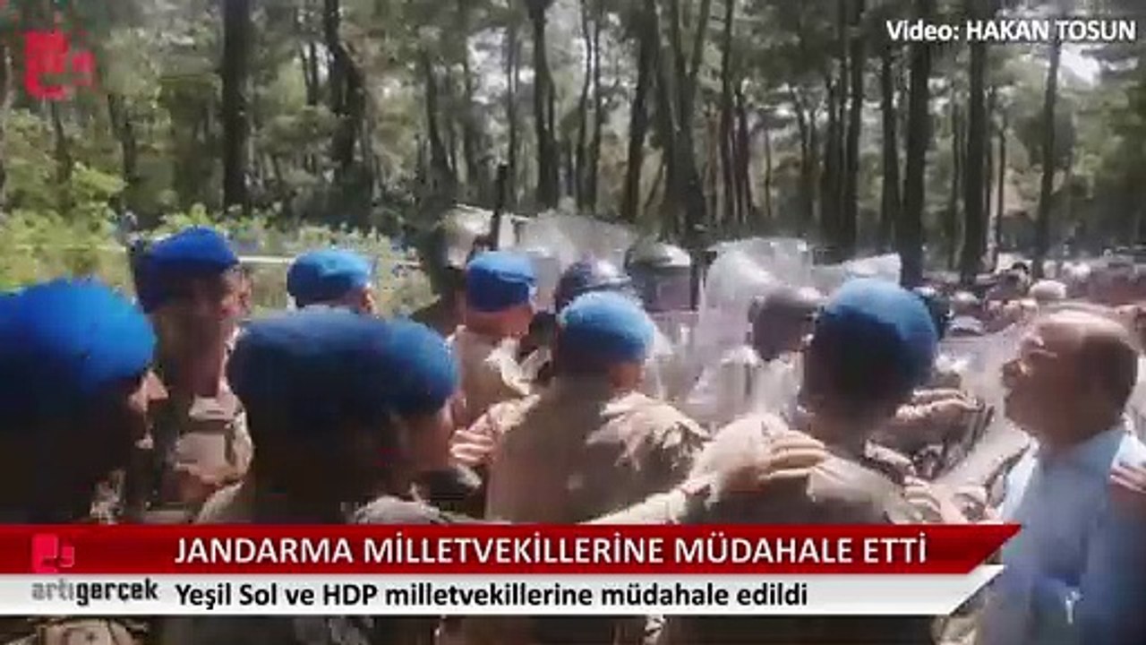 Akbelen'de milletvekilleri ve köylülere biber gazlı müdahale: Jandarma bir köylüye yumruk attı