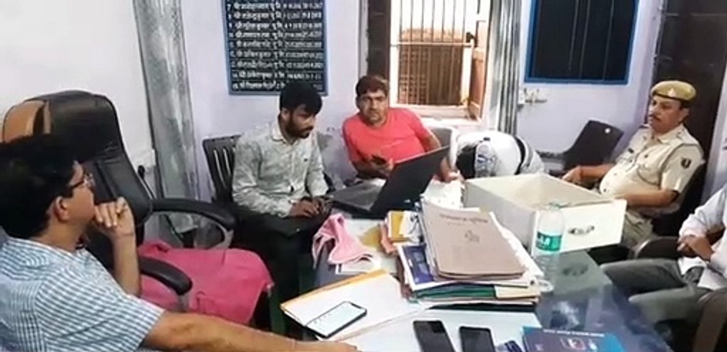 लालसोट थाने का हैड कांस्टेबल चार हजार की रिश्वत...