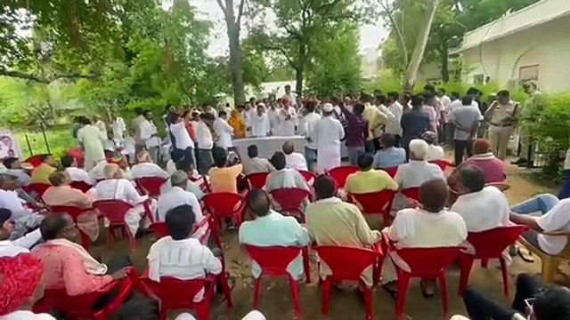 मणिपुर मामला: केन्द्र सरकार पर गुस्सा, कांग्रेस ने पैदल मार्च निकाला