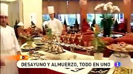 El brunch. Dos formas de comer en una. La unión del desayuno y la comida. Breakfast + Lunch