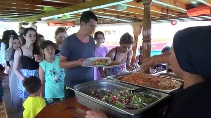 Antalya'nın turizm bölgesi Adrasan'da yat turlarına yoğun ilgi