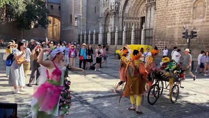 Voix Vives presenta su nueva edición con una caravana poética