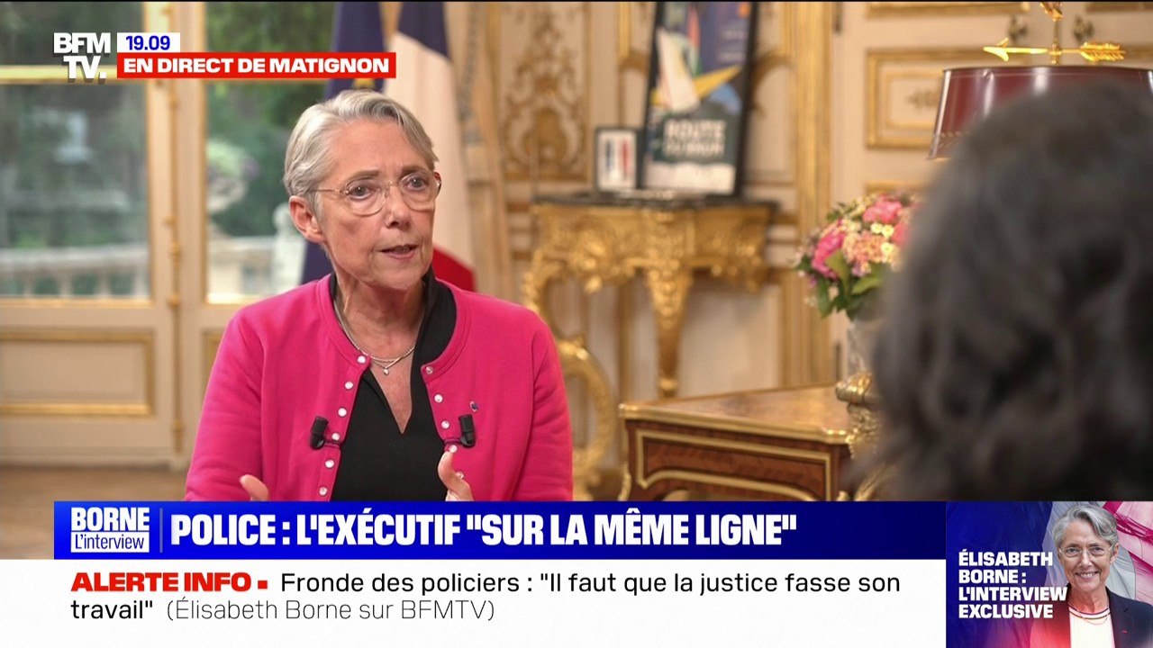 Remaniement: "C'est normal qu'on prenne du temps parce qu'il y a des équilibres à respecter", réagit Élisabeth Borne