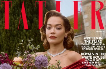 Rita Ora bromeó diciendo que su amistad de cuatro años con Taika Waititi se modificó al casarse