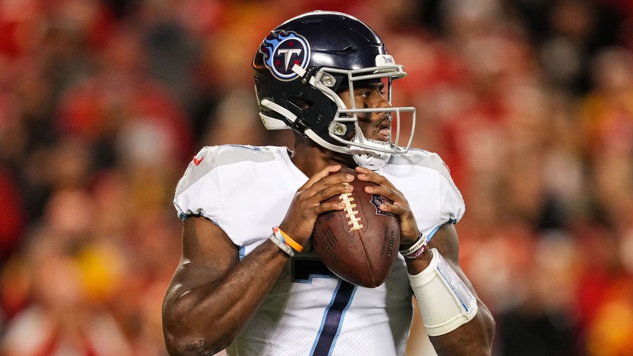 Titans HC Mike Vrabel Talks About Their Quarterbacks