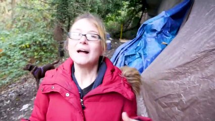 A HOMELESS WOMAN Shows Us Why It Feels Good to Give (+ Seattle's tent cities_tiny homes)