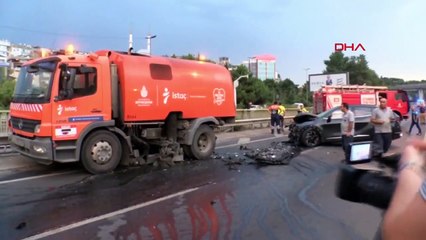 Haliç Köprüsü'nde trafik kazası: Sürücü kaçtı, kız arkadaşını ağır yaralı bıraktı